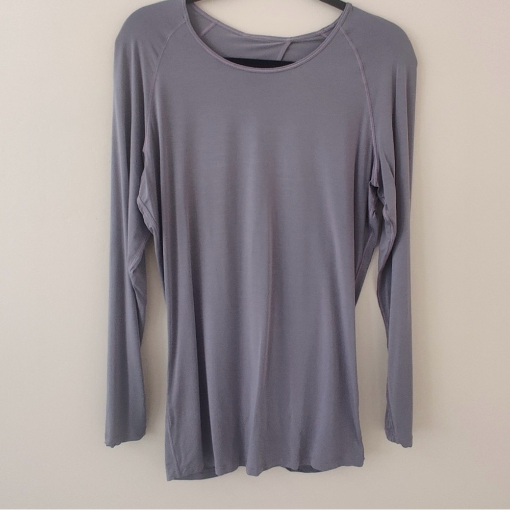 Lululemon long sleeve shirt! - Picture 4 of 4